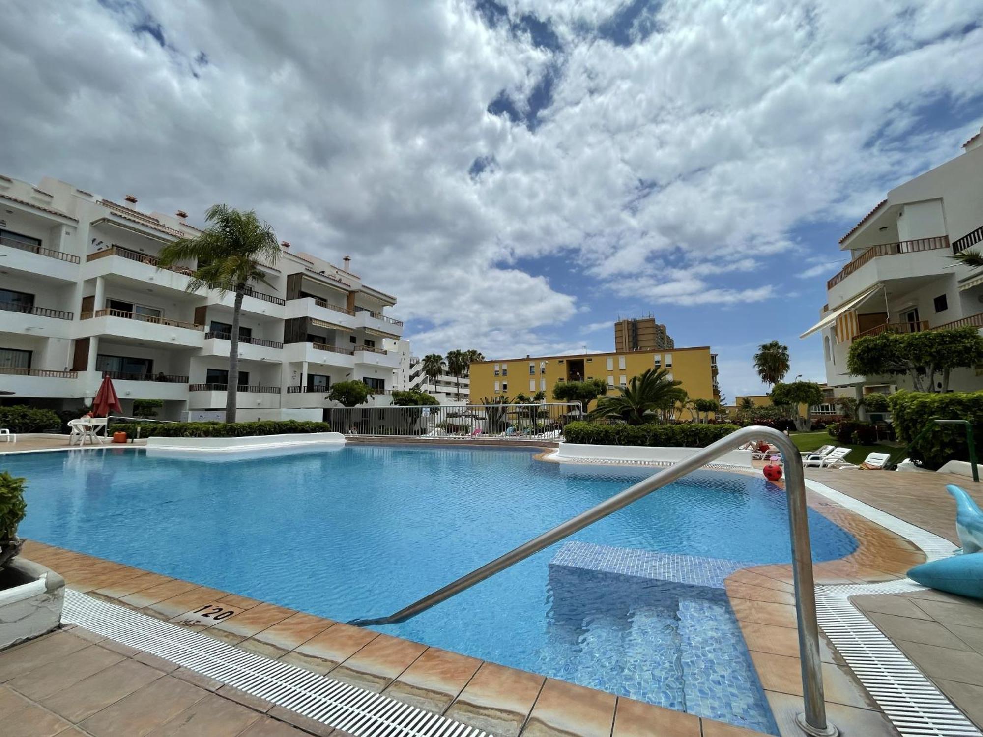 Pool Views Terrace Los Cristianos (Tenerife) Exterior foto