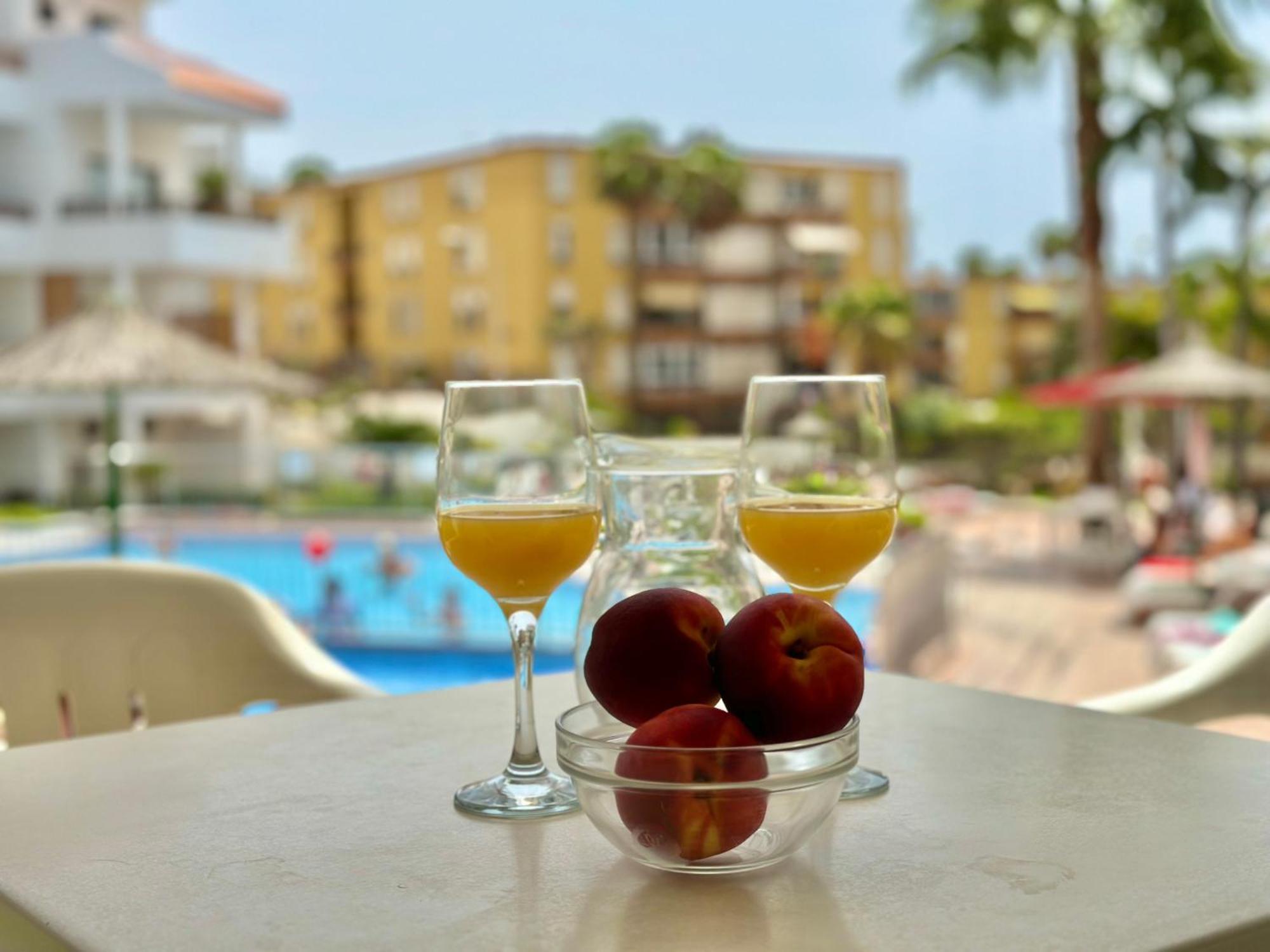 Pool Views Terrace Los Cristianos (Tenerife) Exterior foto