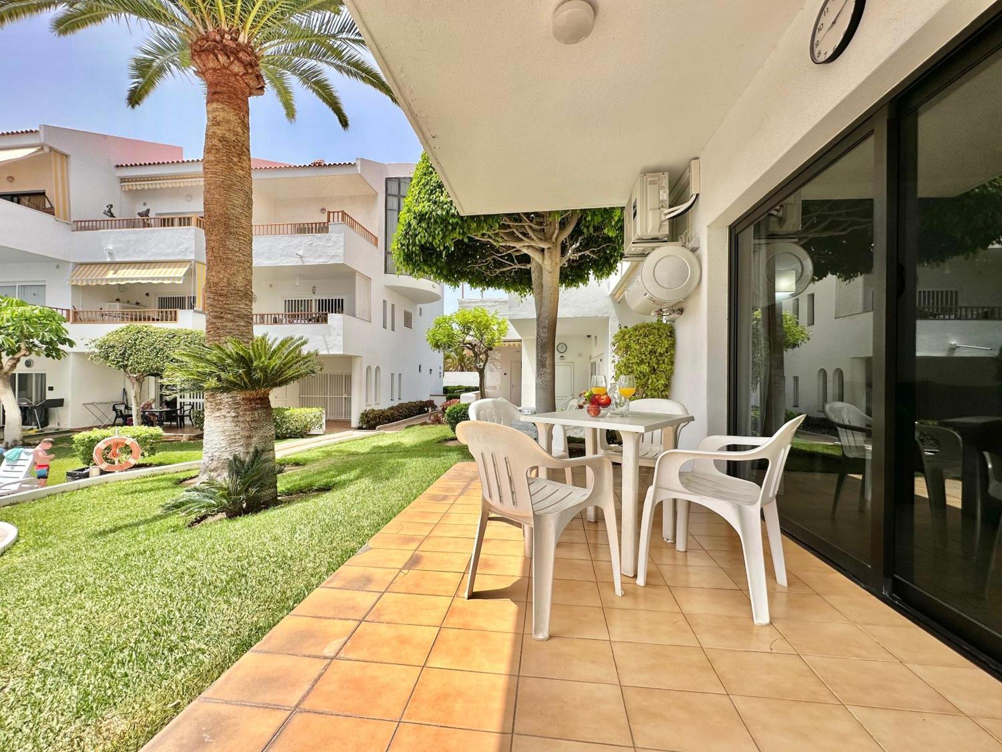 Pool Views Terrace Los Cristianos (Tenerife) Exterior foto